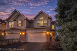 3049 Renard Ln, Saint Charles, IL 60175 - Photo 1