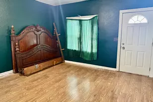 318 E 5th St, Spring Valley, IL 61362 - Photo 4