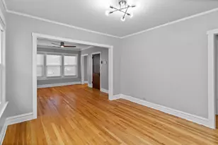 4814 N Kentucky Ave, Chicago, IL 60630 - Photo 10