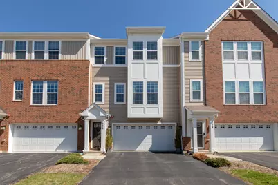 776 Rockwell Lane, Des Plaines, IL 60016 - Photo 1