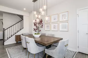 776 Rockwell Ln, Des Plaines, IL 60016 - Photo 14