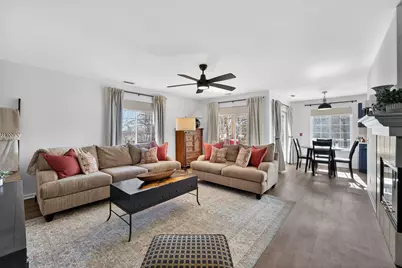 129 S Curtis Street #1121, Lake Geneva, WI 53147 - Photo 4
