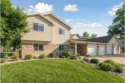 129 S Curtis Street #1121, Lake Geneva, WI 53147 - Photo 1