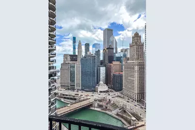 300 N State Street #3008, Chicago, IL 60654 - Photo 2