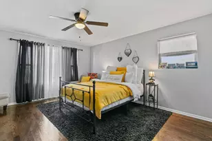 737 W St Johns Pl, Addison, IL 60101 - Photo 6