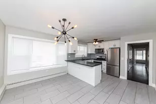 3058 N Kostner Ave, Chicago, IL 60641 - Photo 2