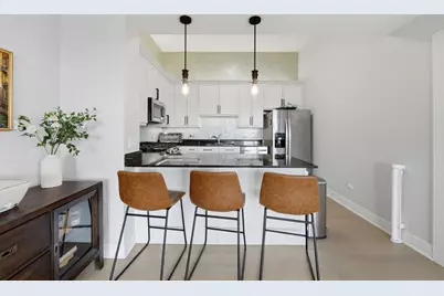 2762 N Lincoln Avenue #401, Chicago, IL 60614 - Photo 8
