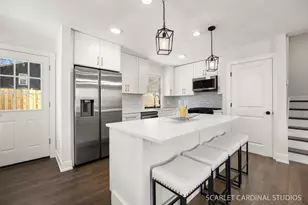 22W080 Valleyview Dr, Glen Ellyn, IL 60137 - Photo 6