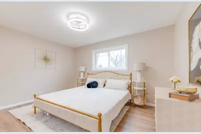 2712 Mohawk Avenue, Woodridge, IL 60517 - Photo 10