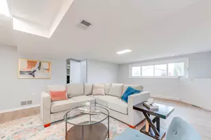 2712 Mohawk Ave, Woodridge, IL 60517 - Photo 16