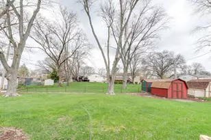 2712 Mohawk Ave, Woodridge, IL 60517 - Photo 26