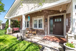 7437 Garden Ln, Justice, IL 60458 - Photo 4