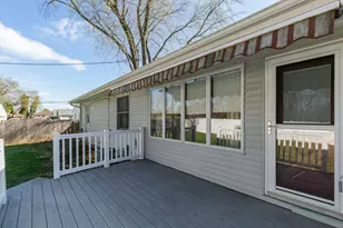 3215 53rd St, Moline, IL 61265 - Photo 40
