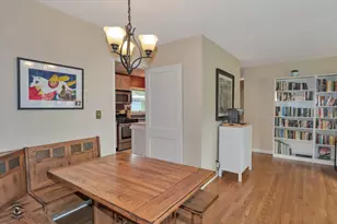 591 S Charlotte St, Lombard, IL 60148 - Photo 6