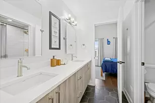 4744 S Indiana Ave, Chicago, IL 60615 - Photo 18