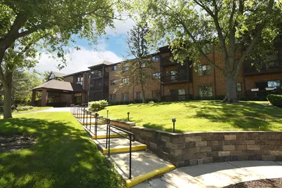 7737 W Golf Drive #303, Palos Heights, IL 60463 - Photo 2