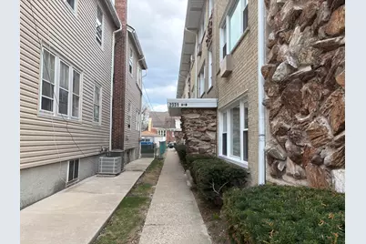 2331 N Sayre Avenue #2D, Chicago, IL 60707 - Photo 2