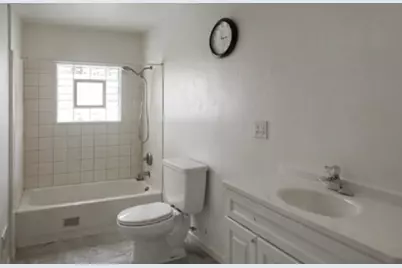 267 Chappel Avenue, Calumet City, IL 60409 - Photo 8