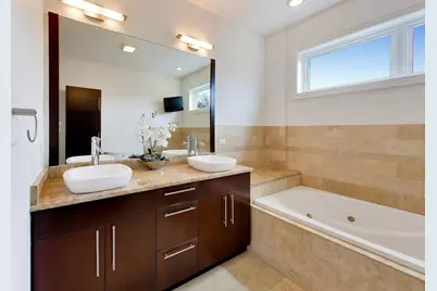 3407 N Bell Avenue #B, Chicago, IL 60618 - Photo 28