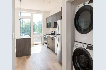 224 S Ashland Avenue #201, Chicago, IL 60607 - Photo 10