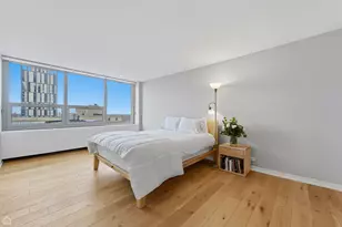 1700 E 56th St, Chicago, IL 60637 - Photo 8