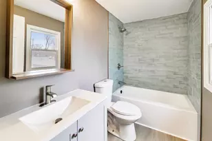 2904 Gregg Dr, McHenry, IL 60050 - Photo 14