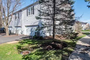 368 S Litchfield Dr, Round Lake, IL 60073 - Photo 26