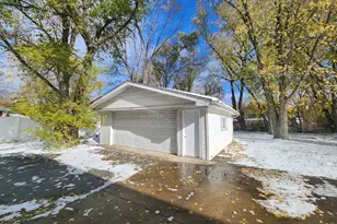 15441 East End St, Dolton, IL 60419 - Photo 16