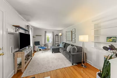919 N President Street, Wheaton, IL 60187 - Photo 4