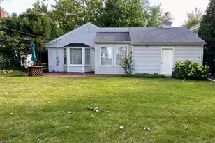 2546 Laurel Ln, Wilmette, IL 60091 - Photo 10
