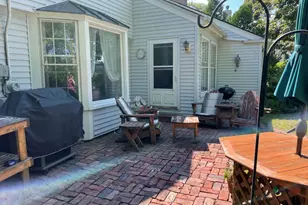 2546 Laurel Ln, Wilmette, IL 60091 - Photo 8