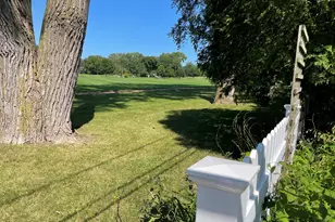 2546 Laurel Ln, Wilmette, IL 60091 - Photo 4