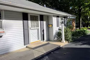 2546 Laurel Ln, Wilmette, IL 60091 - Photo 12