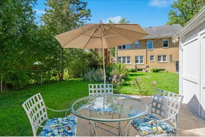 2729 Lawndale Avenue, Evanston, IL 60201 - Photo 30