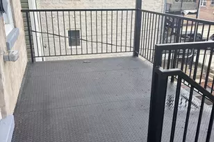 2719 W Augusta St, Chicago, IL 60622 - Photo 4