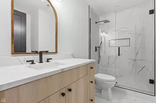 1100 Lois Ave, Park Ridge, IL 60068 - Photo 14