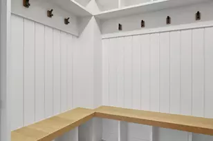 1100 Lois Ave, Park Ridge, IL 60068 - Photo 36