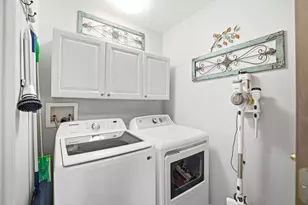 8412 Sawyer Ct, Joliet, IL 60431 - Photo 18