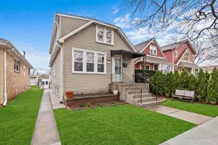 5252 N Mulligan Ave, Chicago, IL 60630 - Photo 1