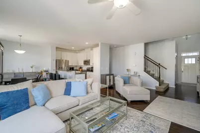 2368 N Brett Lane, Palatine, IL 60074 - Photo 2