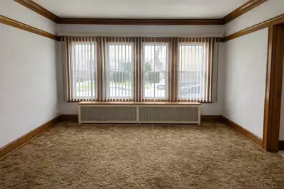 2625 N 74th Court, Elmwood Park, IL 60707 - Photo 2