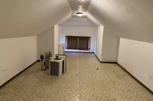 2625 N 74th Ct, Elmwood Park, IL 60707 - Photo 12