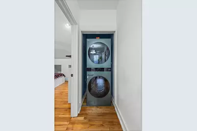 5226 W Eddy Street, Chicago, IL 60641 - Photo 24