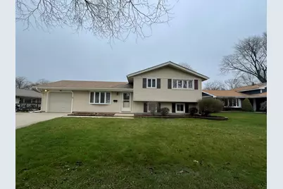 900 Georgean Lane, Schaumburg, IL 60193 - Photo 1