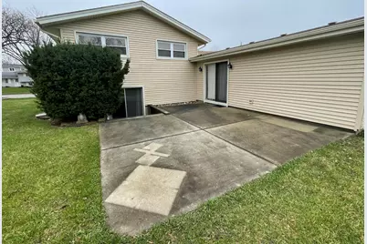 900 Georgean Lane, Schaumburg, IL 60193 - Photo 24