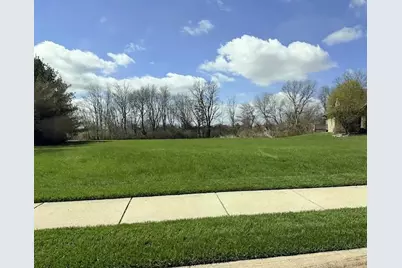 16 Gunia Avenue, Peru, IL 61354 - Photo 2