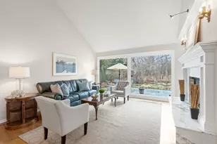 45 Warrington Dr, Lake Bluff, IL 60044 - Photo 6