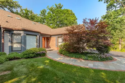 45 Warrington Drive, Lake Bluff, IL 60044 - Photo 2