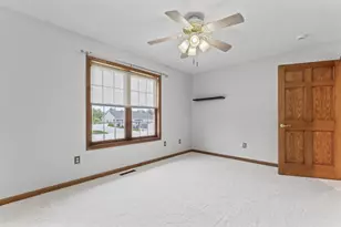 925 Magnolia Dr, Bourbonnais, IL 60914 - Photo 24