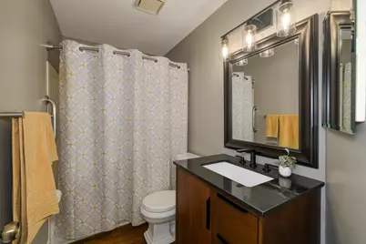 [Address not provided], Warrenville, IL 60555 - Photo 18